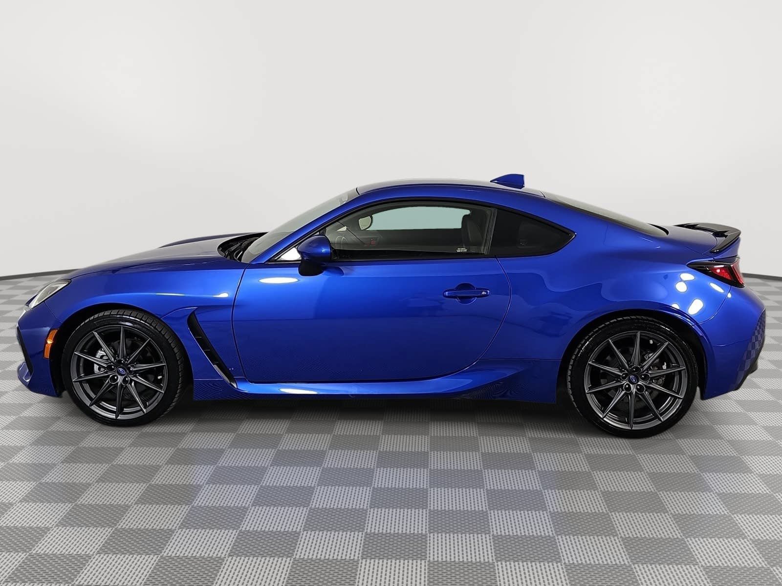Used 2024 Subaru BRZ Limited RWD image 5