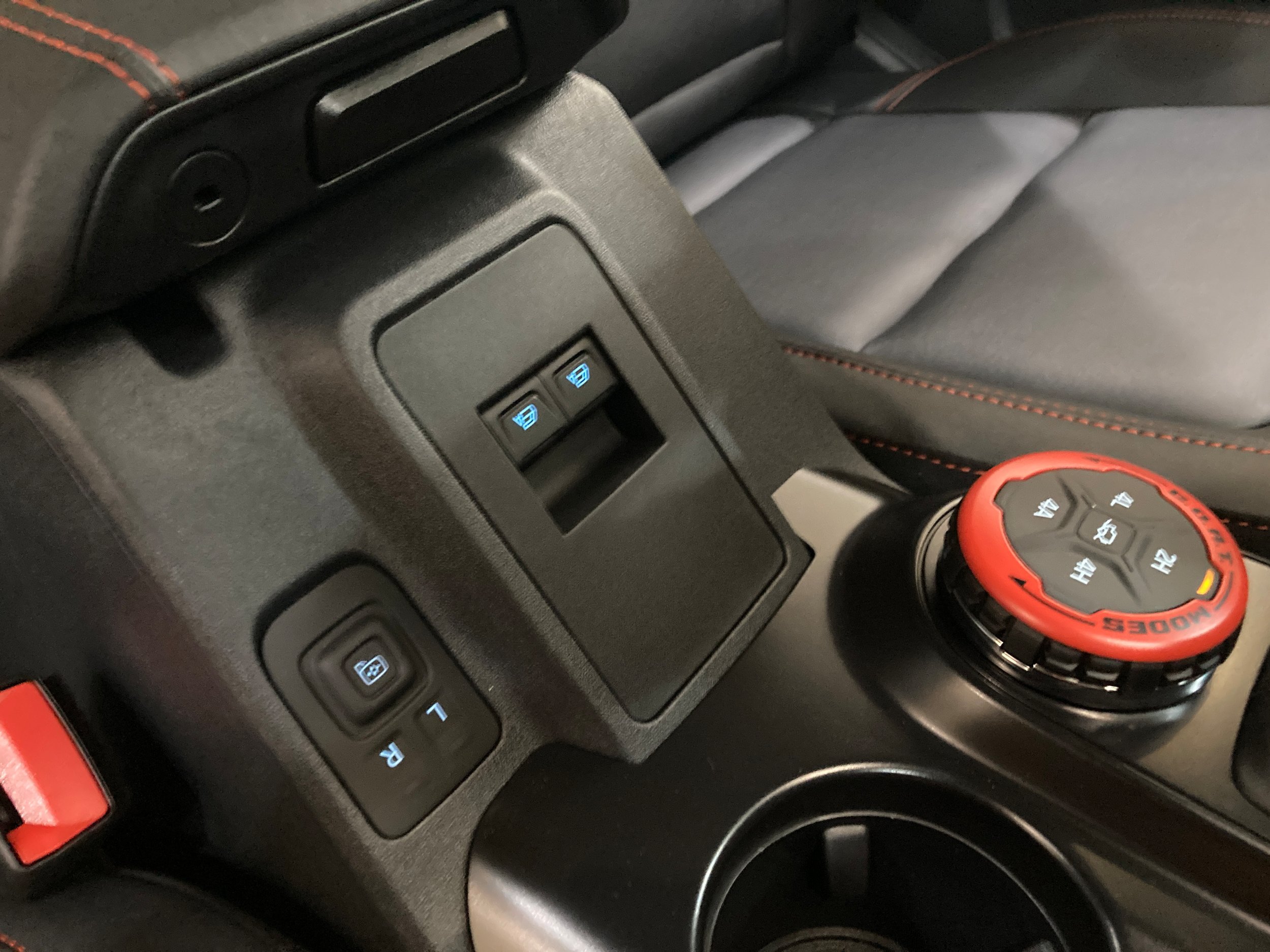 Used 2025 Ford Bronco Stroppe Edition AWD/4WD image 15