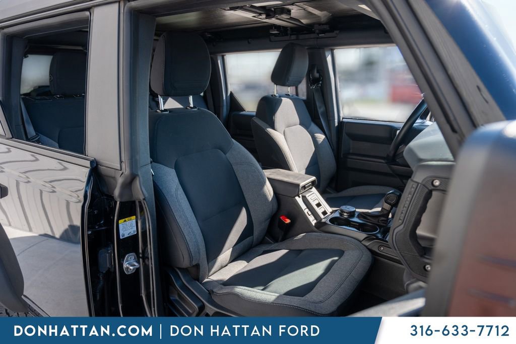 Used 2025 Ford Bronco Big Bend image 25