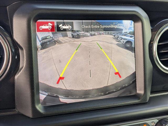 Used 2022 Jeep Wrangler Unlimited Rubicon w/ Trailer Tow Package image 13