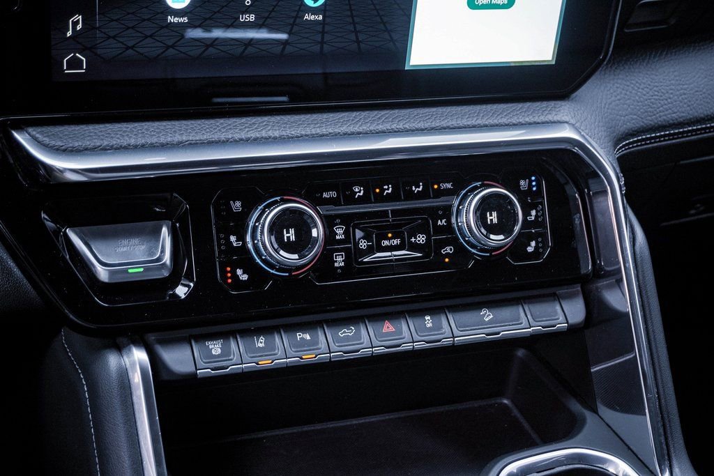 Used 2024 GMC Sierra 2500 Denali w/ Denali Reserve Package image 30