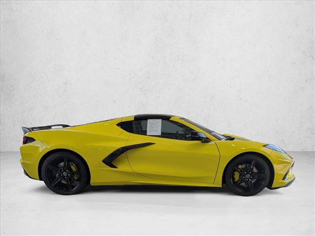 Used 2021 Chevrolet Corvette Stingray Preferred Cpe w/ Z51 Performance Package RWD image 4