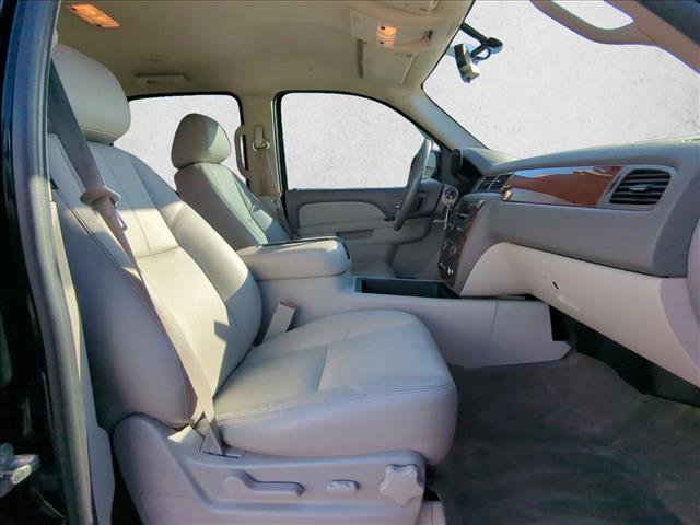 Used 2010 Chevrolet Tahoe LT image 22
