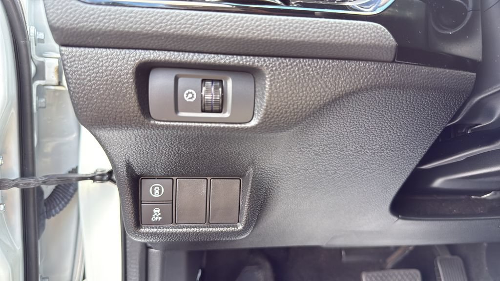 Used 2023 Honda Civic LX image 17