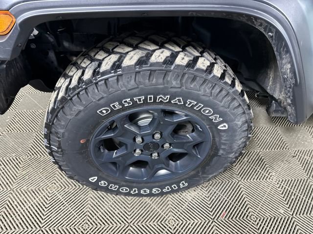 Used 2023 Jeep Wrangler Unlimited w/ Cold Weather Group image 9