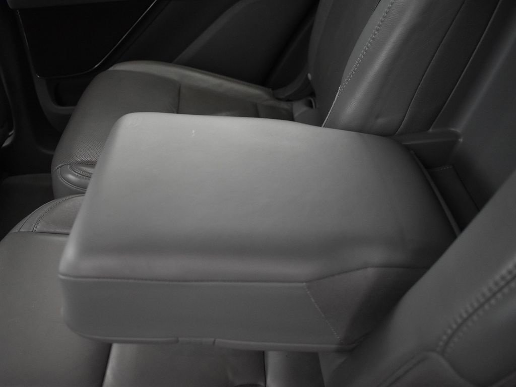 Used 2020 Lincoln Aviator Reserve w/ Class IV Trailer Tow Package image 18