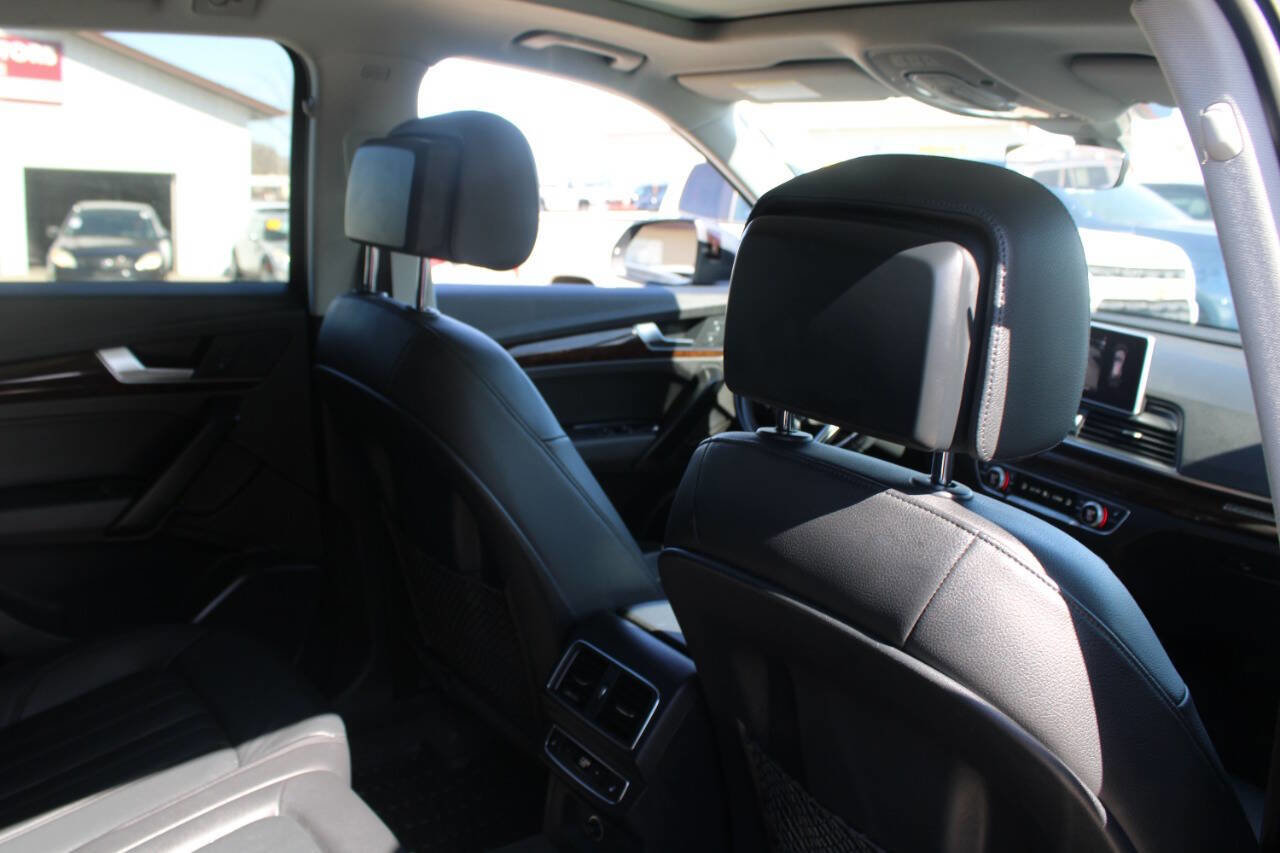 Used 2018 Audi Q5 2.0T Premium Plus w/ Premium Plus Package image 10