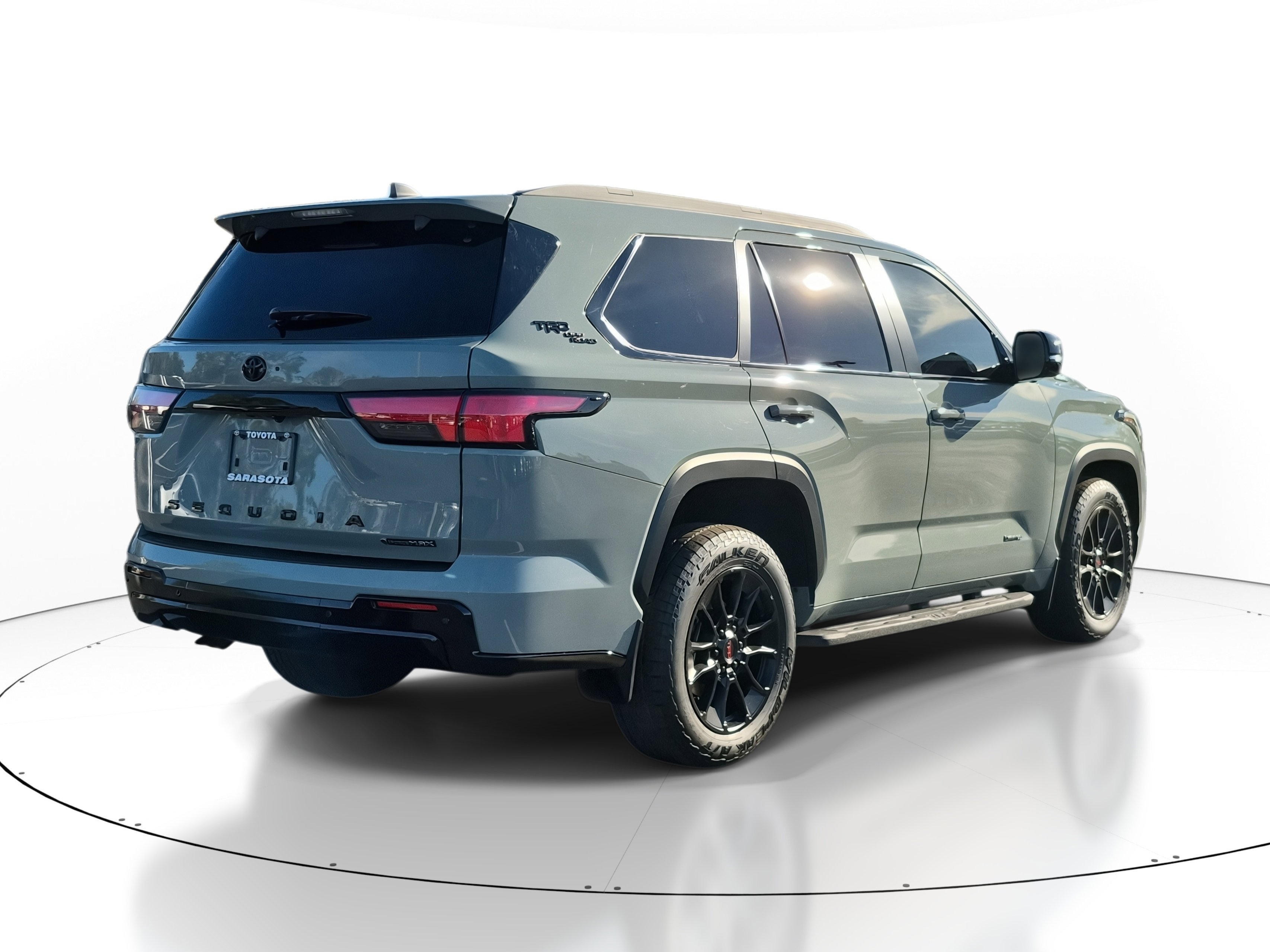Used 2025 Toyota Sequoia Limited image 6