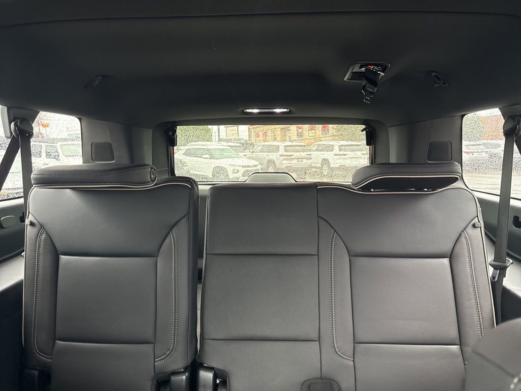 New 2026 GMC Yukon XL Elevation w/ LPO, Elevation Black Package image 32