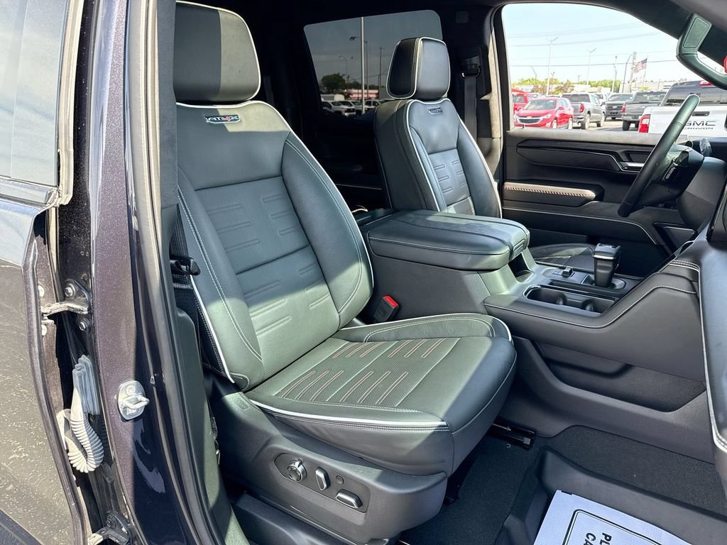Used 2023 GMC Sierra 1500 AT4X AWD/4WD image 25