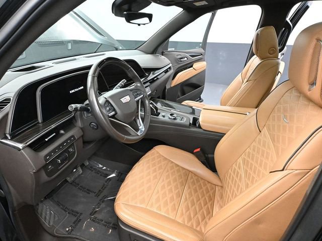 Used 2022 Cadillac Escalade Premium Luxury w/ Touring Package image 26