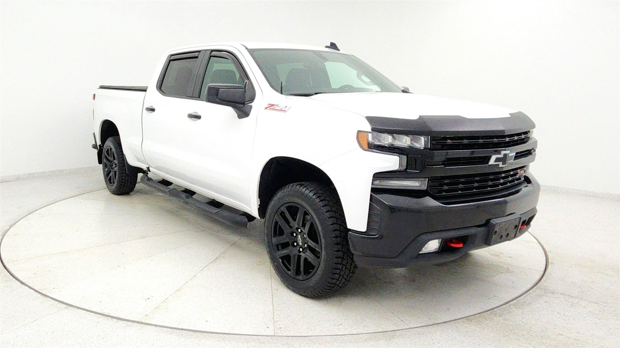 Used 2021 Chevrolet Silverado 1500 LT Trail Boss w/ Bed Protection Package AWD/4WD image 8