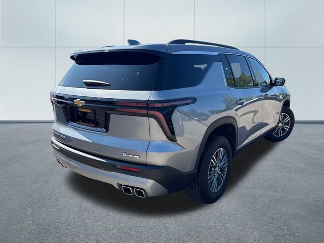 Used 2025 Chevrolet Traverse LT AWD/4WD image 4