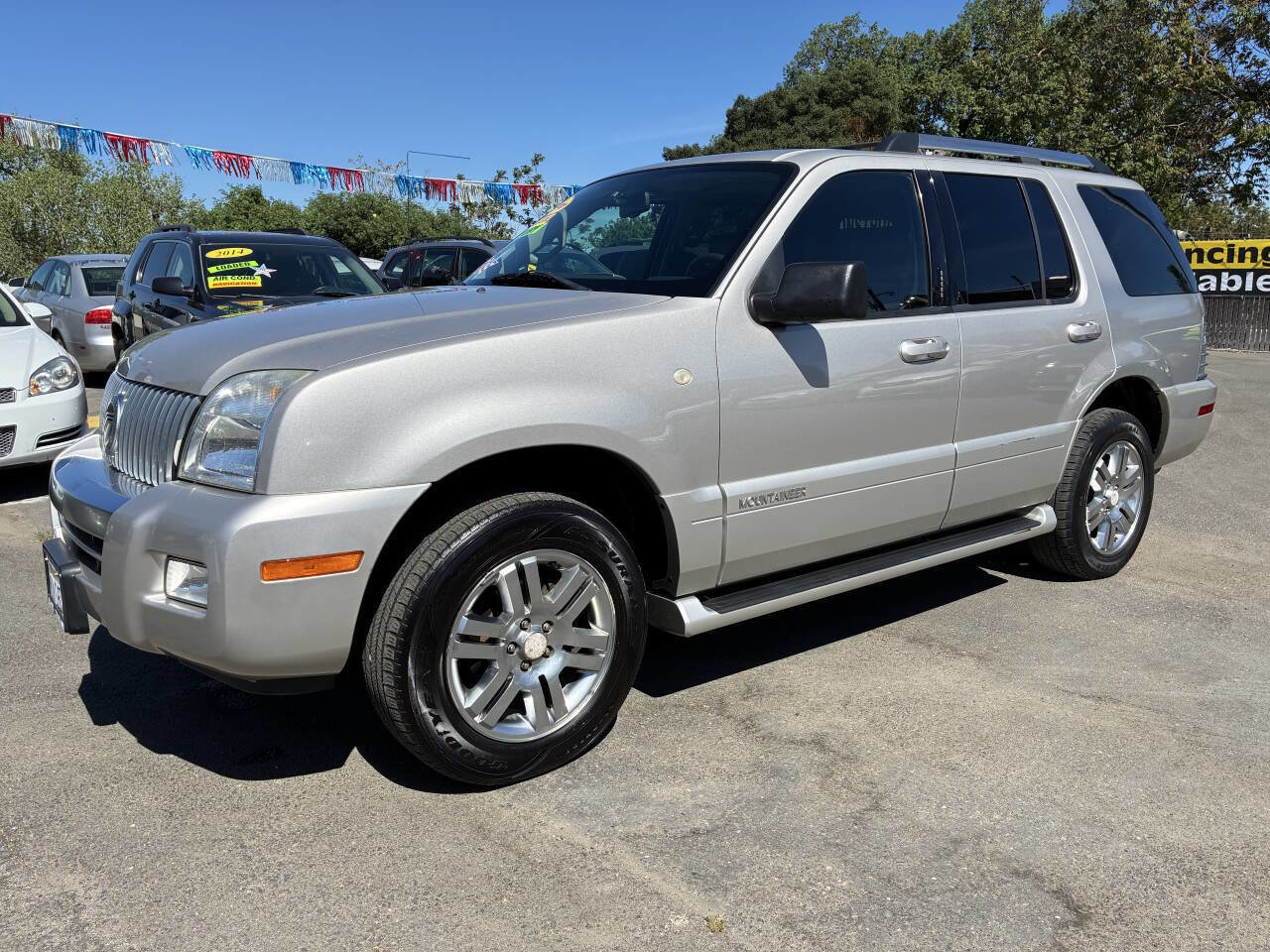 Used 2007 Mercury Mountaineer Premier image 1