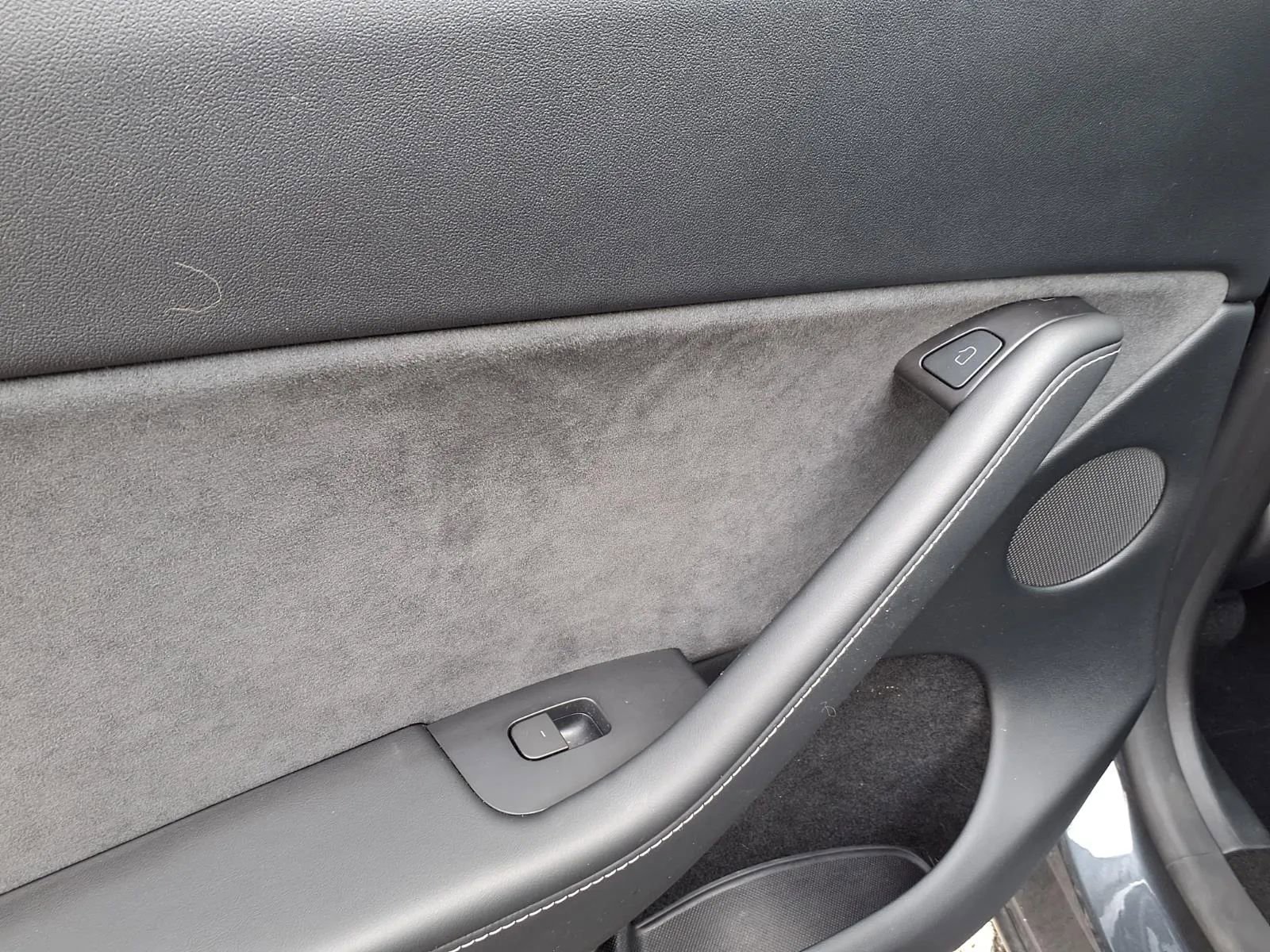 Used 2024 Tesla Model Y Long Range image 19