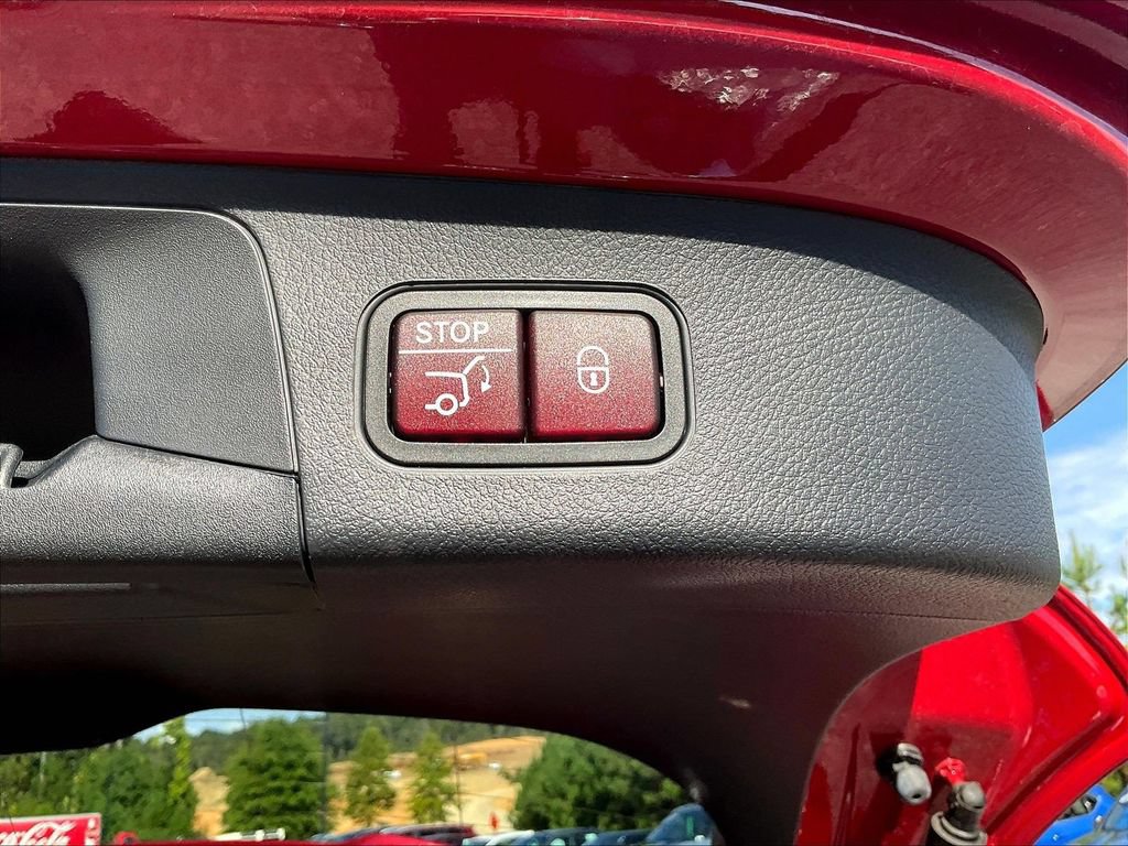 Used 2026 Mercedes-Benz GLA 250 image 36