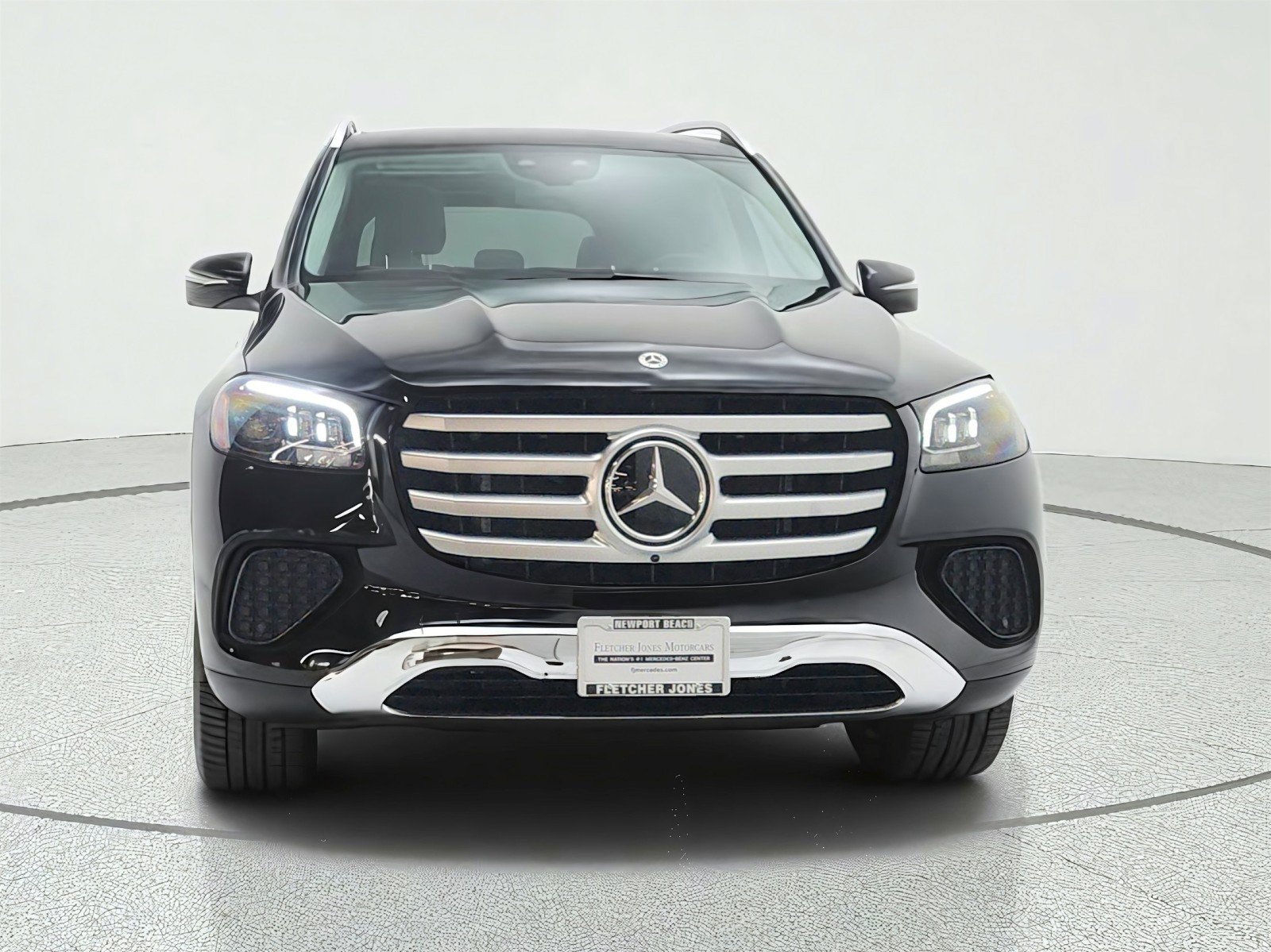 Certified 2026 Mercedes-Benz GLS 450 4MATIC image 2
