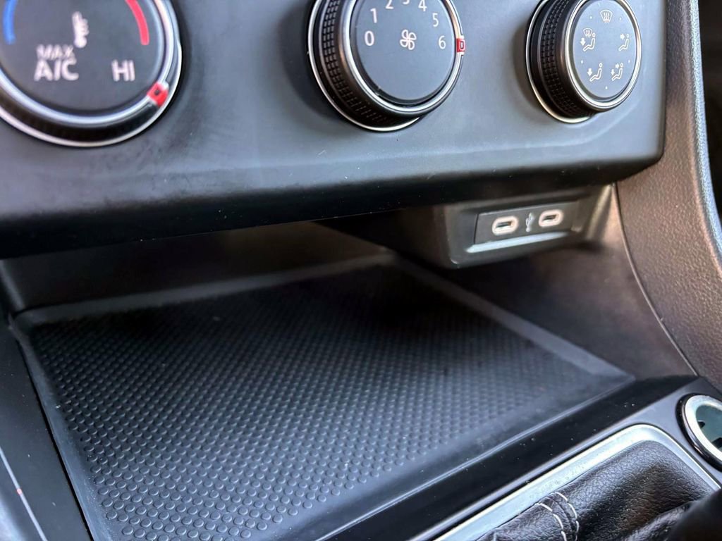 Used 2024 Volkswagen Jetta Sport image 20