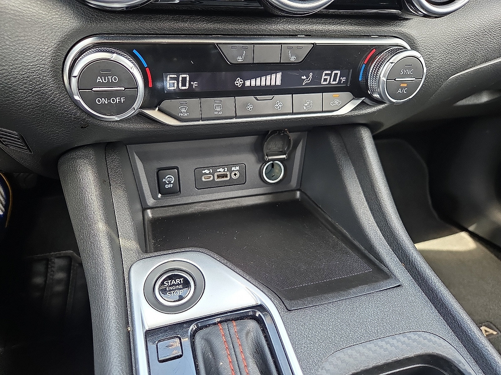 Used 2025 Nissan Sentra SR FWD image 17