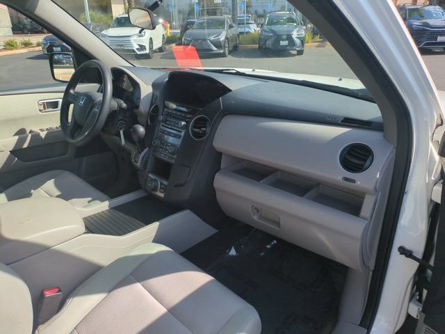 Used 2015 Honda Pilot SE image 30