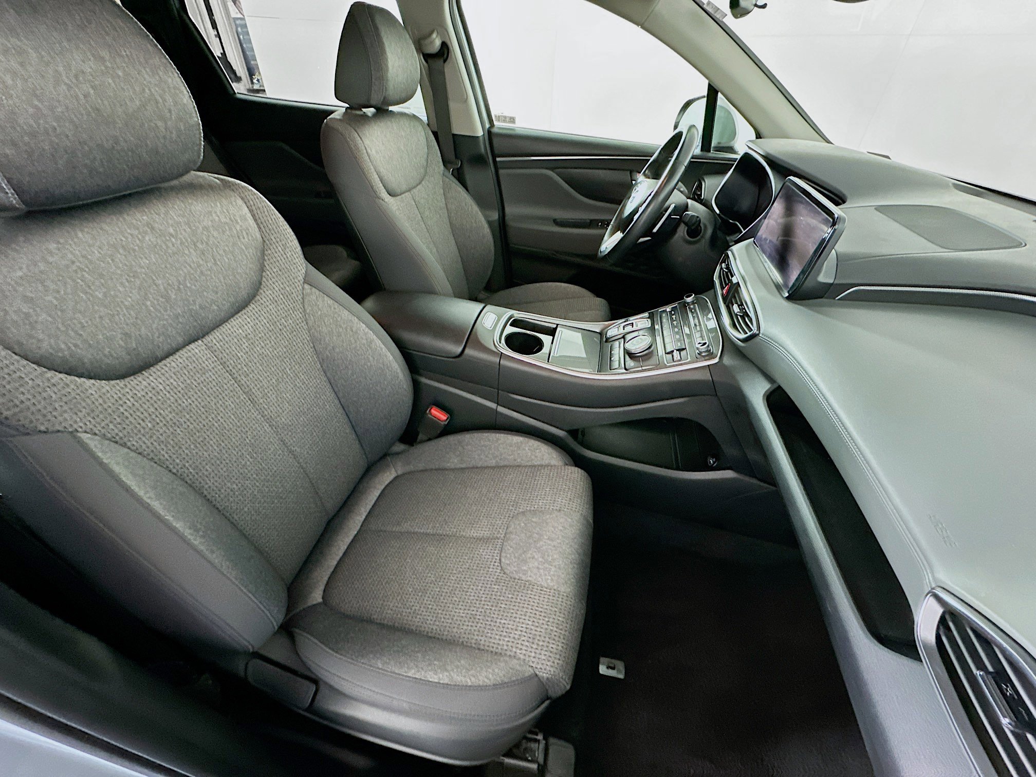 Used 2023 Hyundai Santa Fe SEL image 33