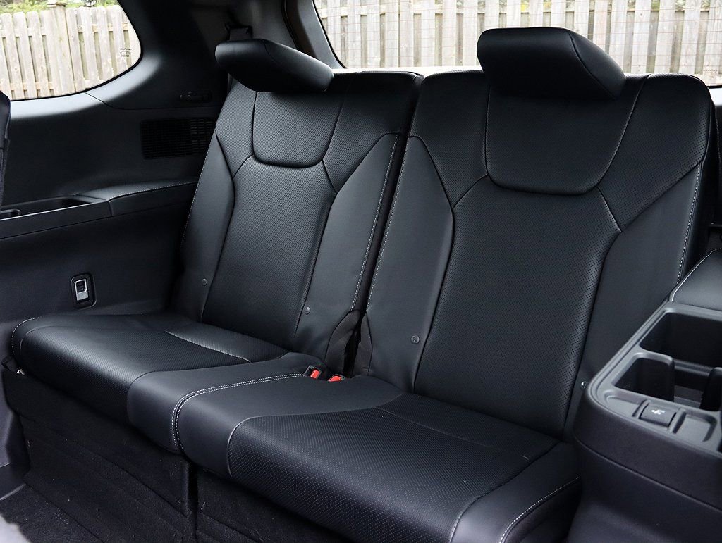 New 2026 Lexus TX 500h AWD image 16