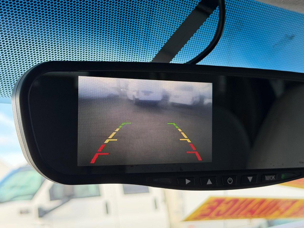 Used 2014 Toyota Sienna L image 42