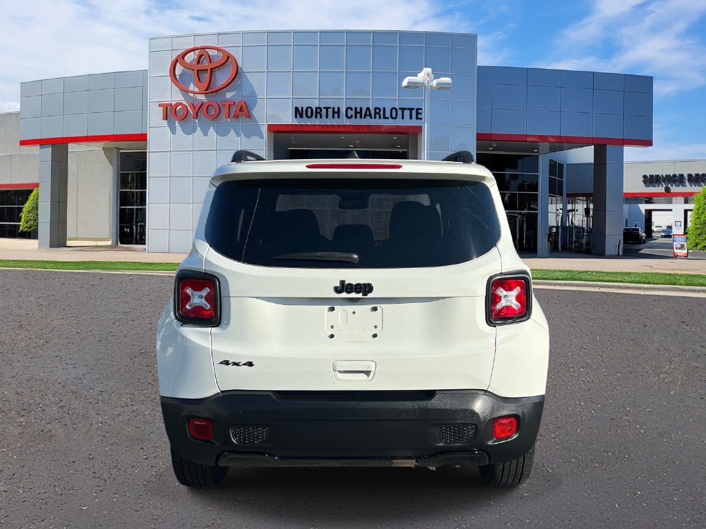 Used 2019 Jeep Renegade Altitude w/ Quick Order Package 2XM AWD/4WD image 6