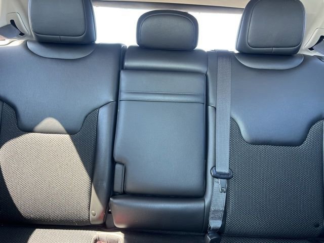 Used 2019 Jeep Compass Trailhawk w/ Cold Weather Group image 29