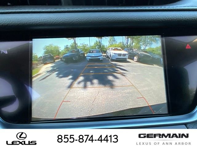 Used 2018 Cadillac XT5 Luxury w/ Driver Awareness Package AWD/4WD image 19