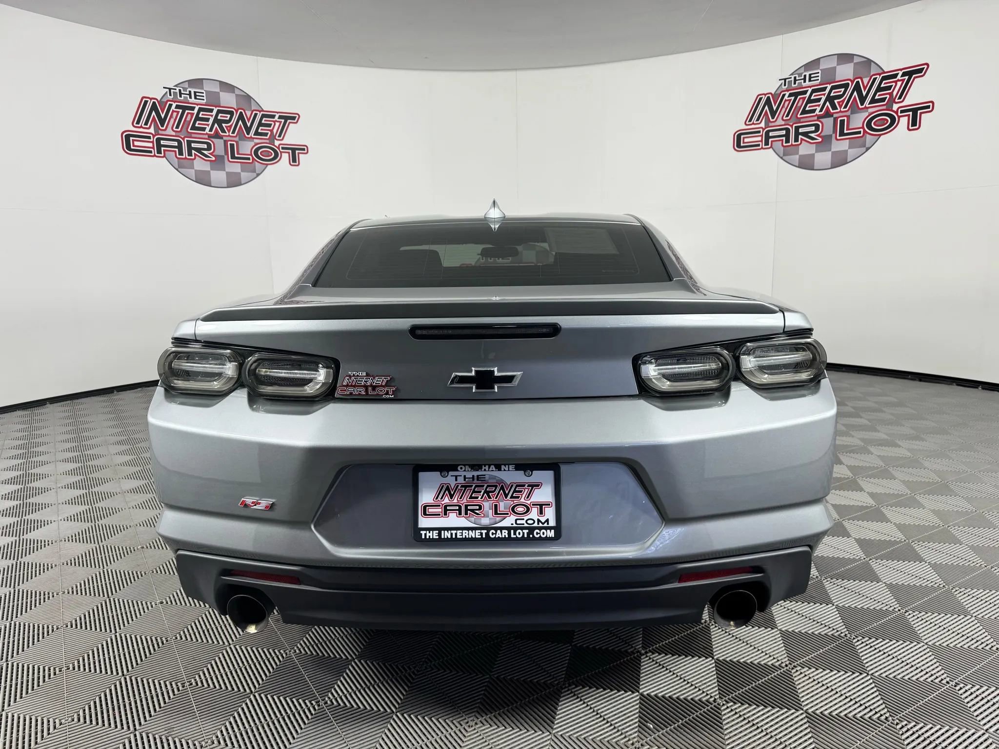 Used 2023 Chevrolet Camaro LT w/ RS Package image 6