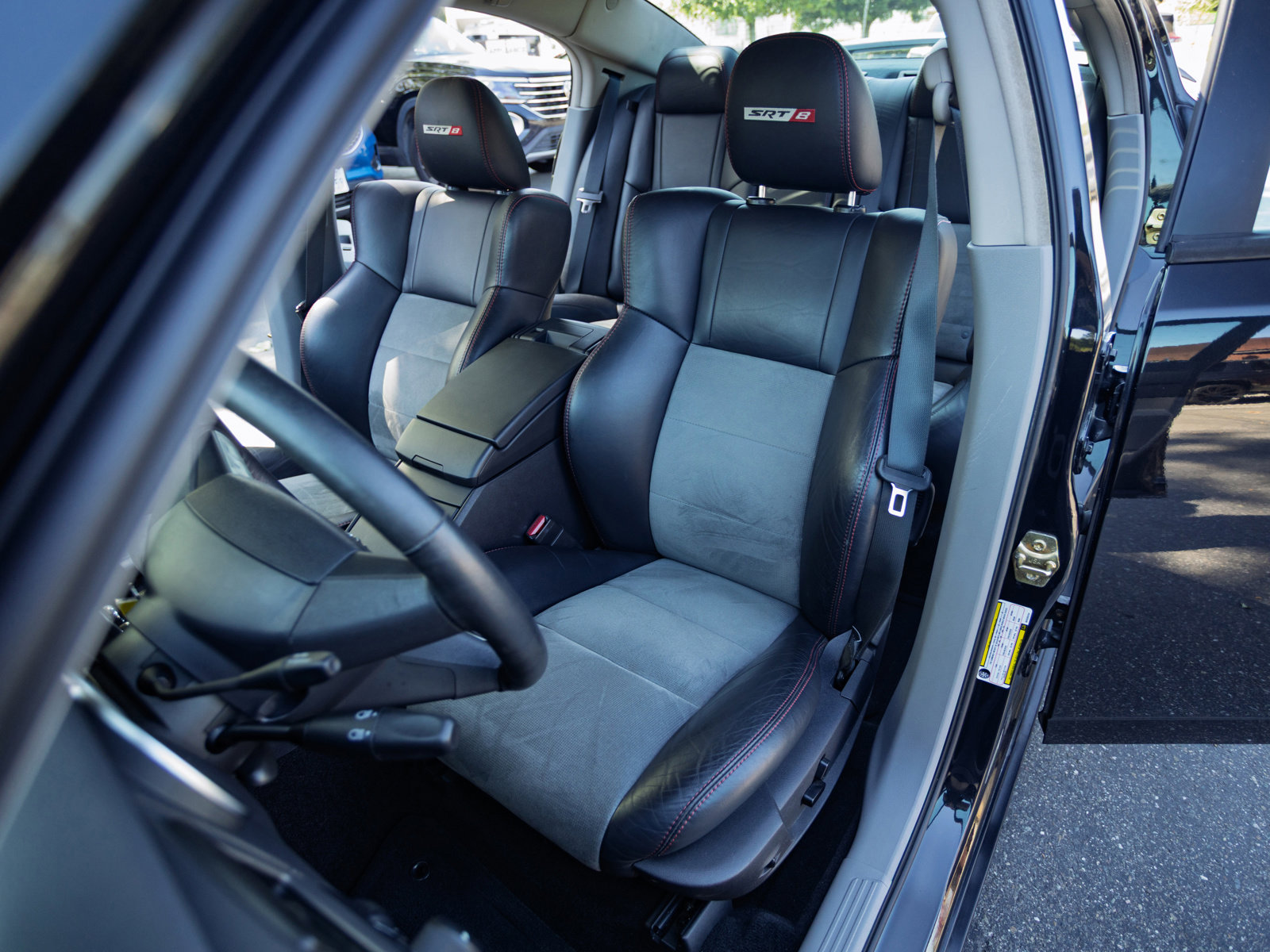 Used 2006 Dodge Charger SRT8 w/ SRT Option Group III image 13
