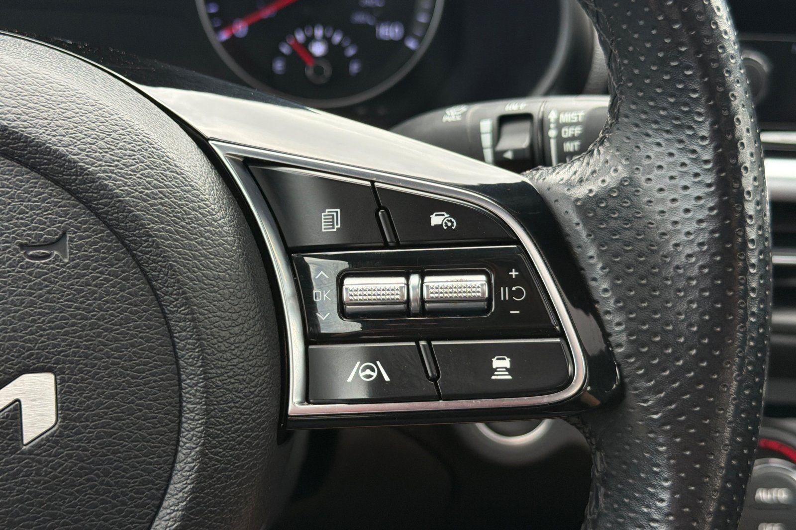 Used 2022 Kia Forte GT-Line w/ GT-Line Premium Package FWD image 28