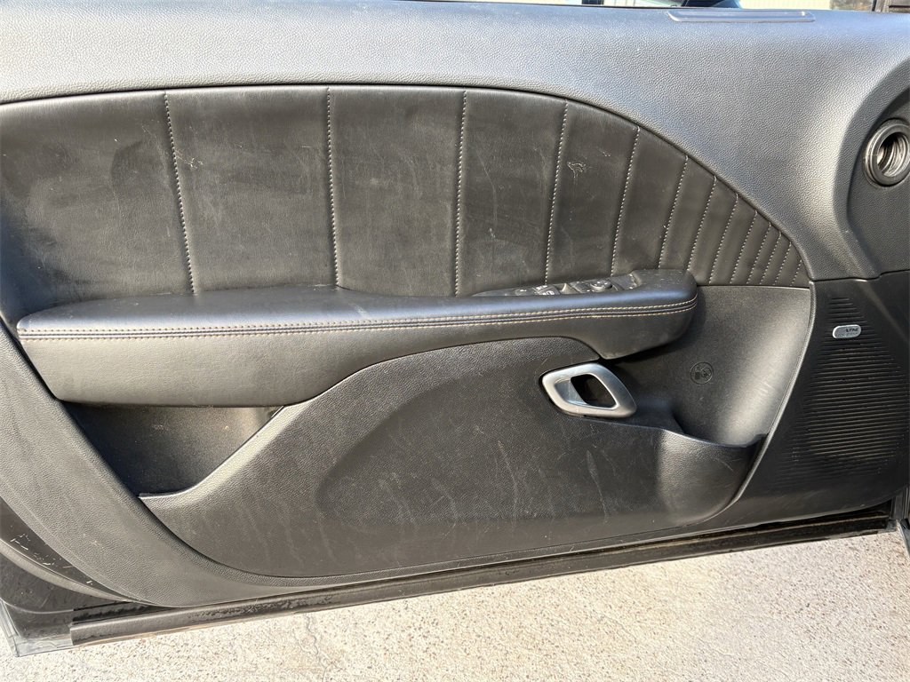 Used 2015 Dodge Challenger R/T Plus image 10