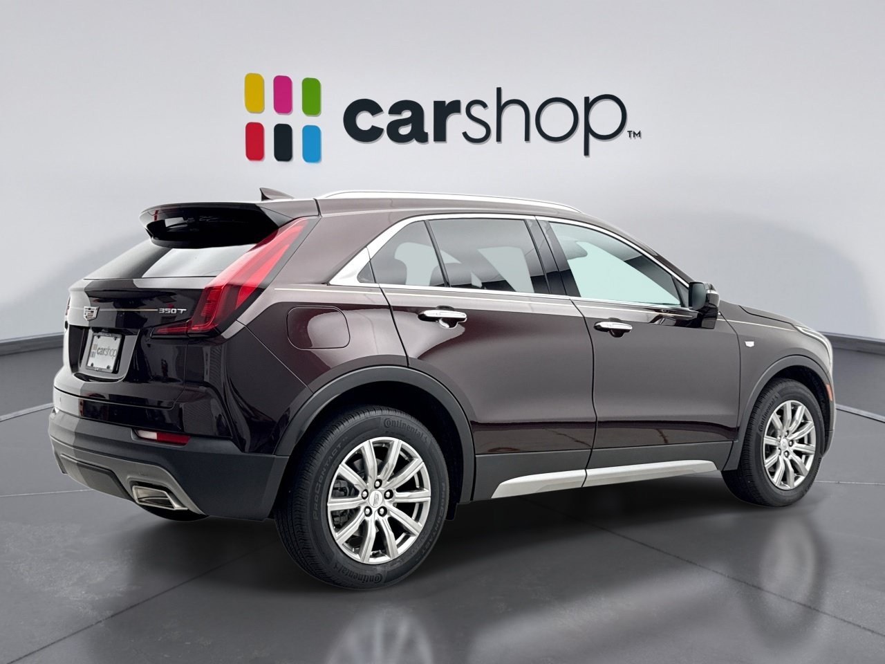 Used 2021 Cadillac XT4 Premium Luxury w/ Cold Weather Package FWD image 5