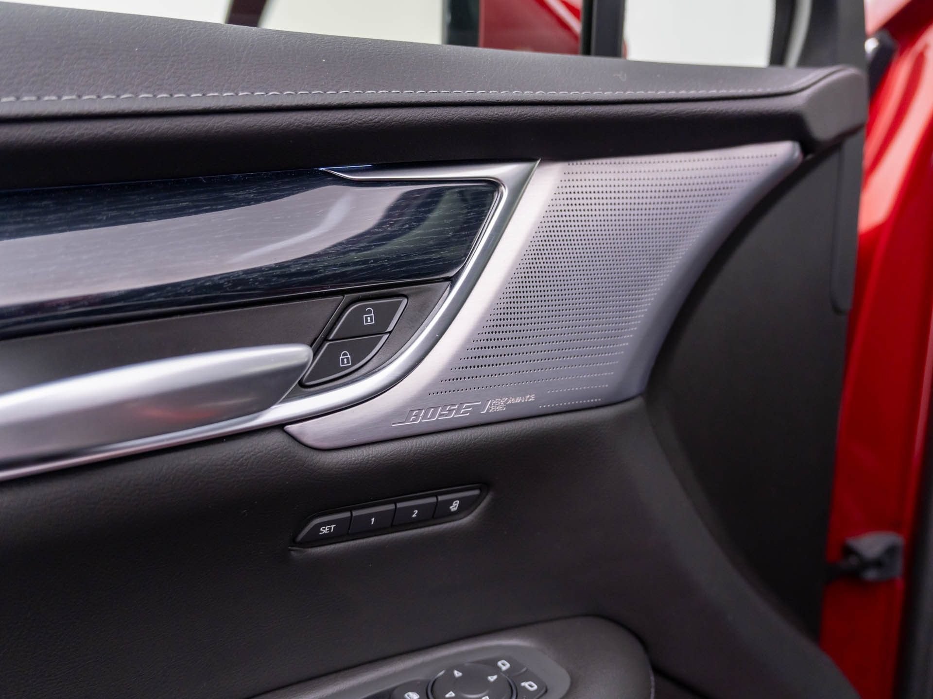Certified 2026 Cadillac XT5 Premium Luxury w/ Driver Assist Package AWD/4WD image 15