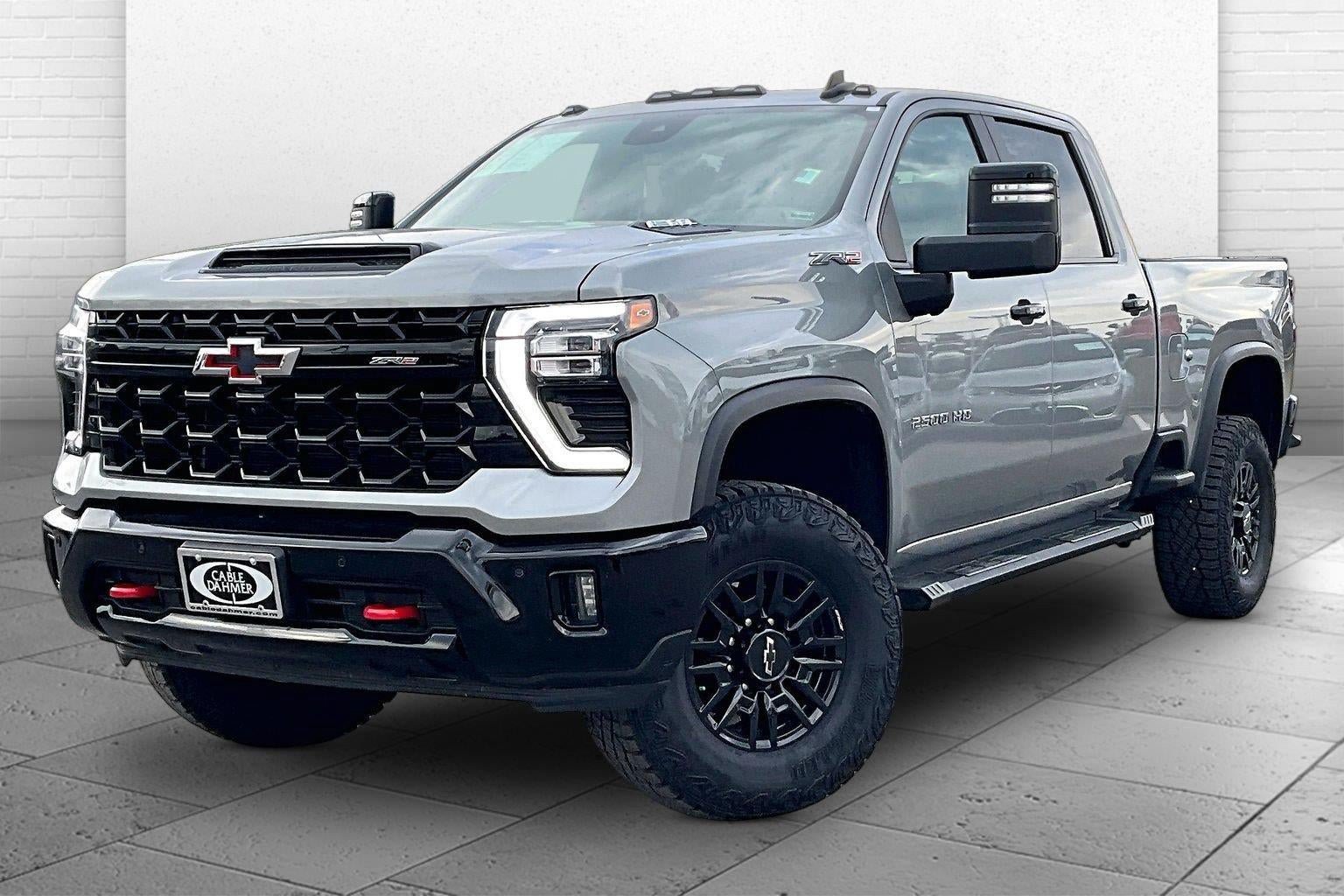 Used 2025 Chevrolet Silverado 2500 ZR2 AWD/4WD image 11