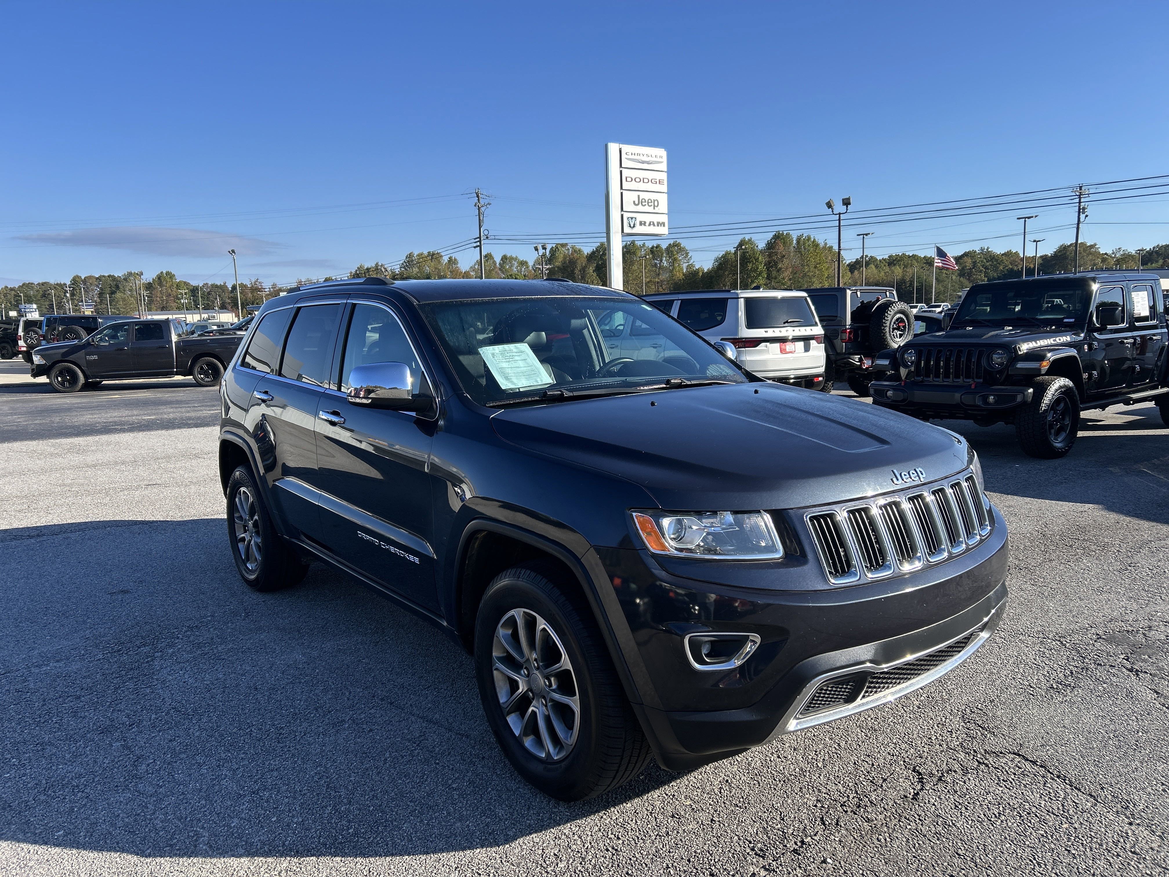 Used 2014 Jeep Grand Cherokee Limited AWD/4WD image 9