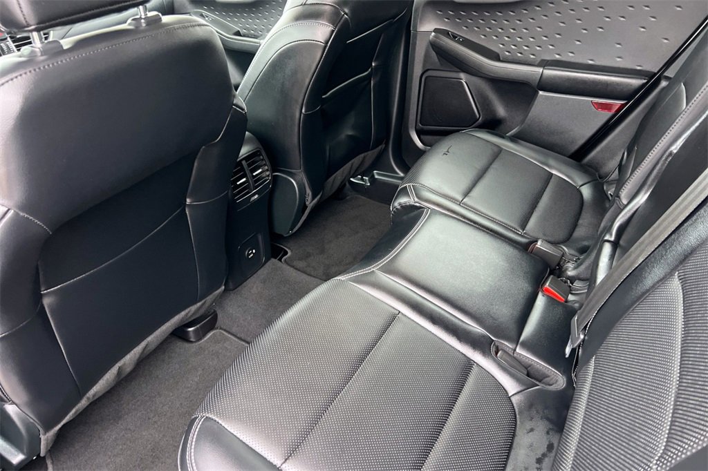 Used 2020 Ford Escape SE Sport image 14