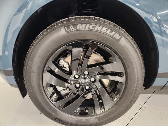 Used 2026 Land Rover Range Rover Evoque S AWD/4WD image 9