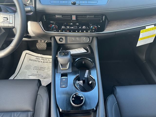 New 2026 Nissan Rogue Platinum w/ Platinum Premium Package image 11