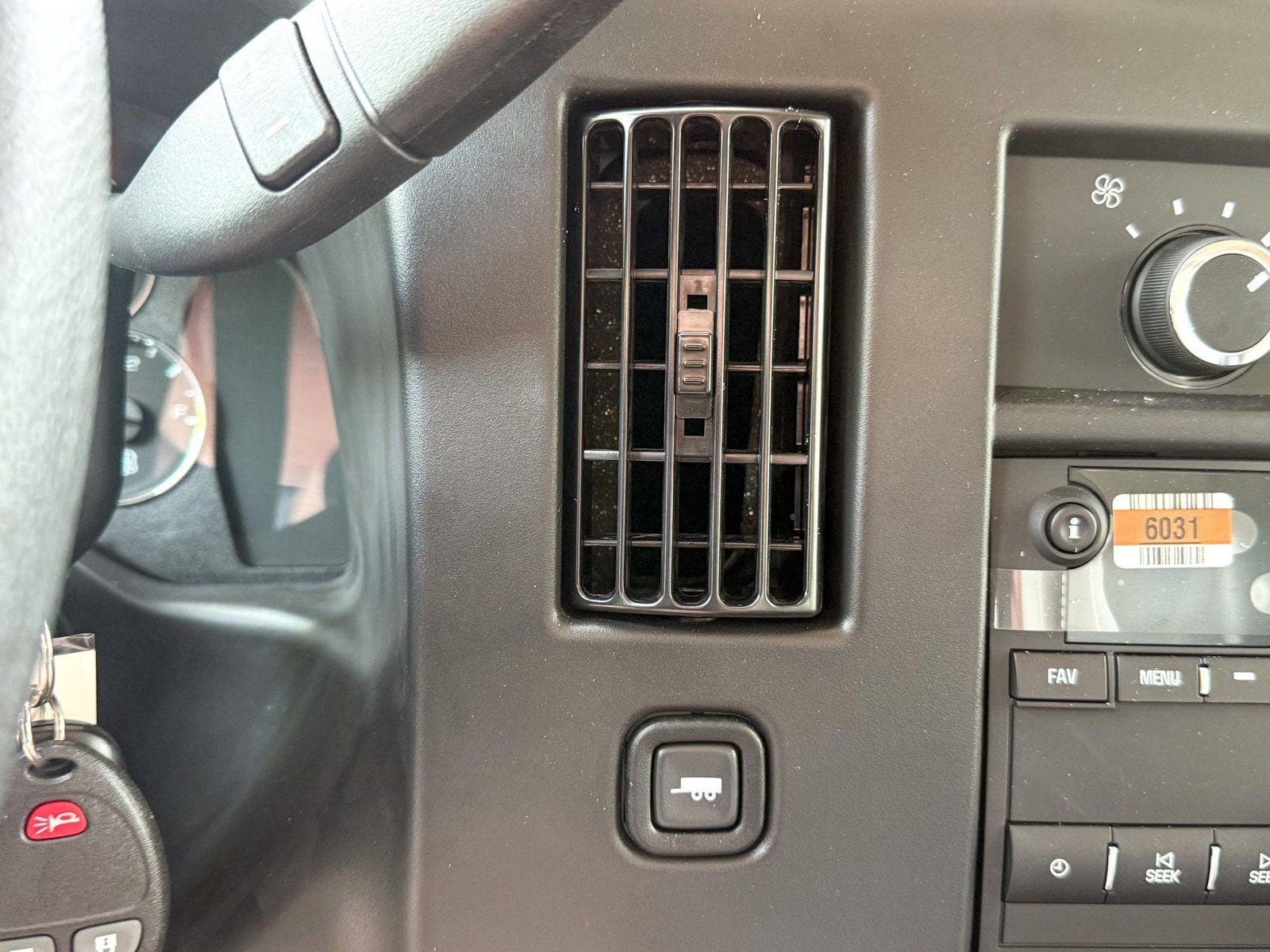 New 2025 Chevrolet Express 3500 w/ Power Convenience Package RWD image 22