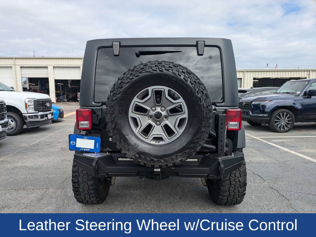 Used 2014 Jeep Wrangler Unlimited Rubicon w/ Connectivity Group AWD/4WD image 5