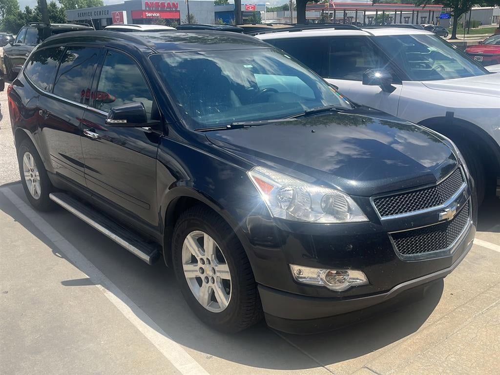 Used 2011 Chevrolet Traverse LT w/ Personal Connectivity Package FWD image 1