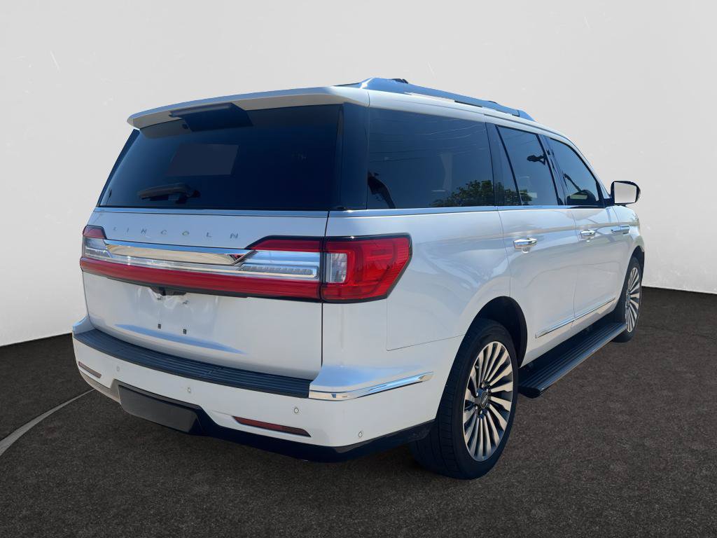 Used 2019 Lincoln Navigator Reserve w/ Cargo Package AWD/4WD image 3