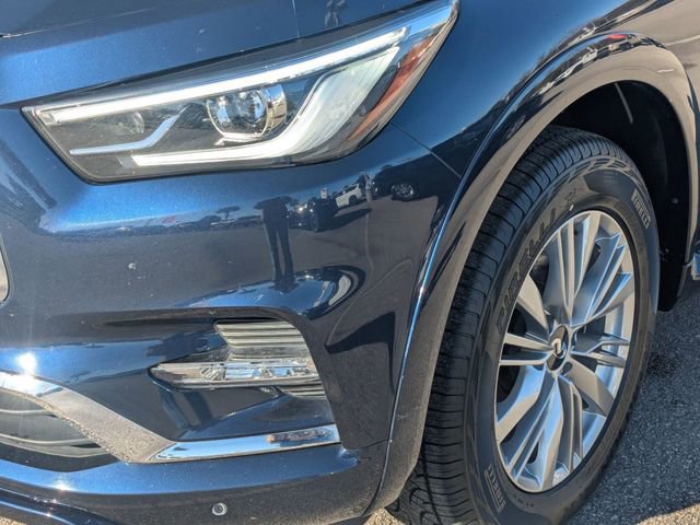 Used 2024 INFINITI QX80 Luxe image 9