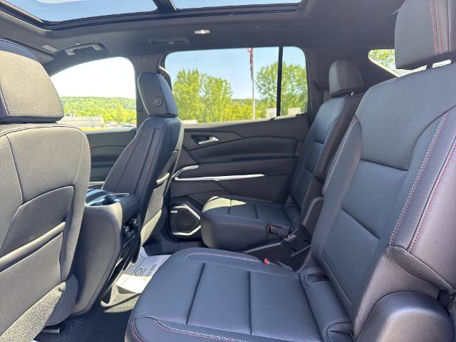 New 2026 Chevrolet Traverse Z71 w/ Enhanced Driving Package AWD/4WD image 14
