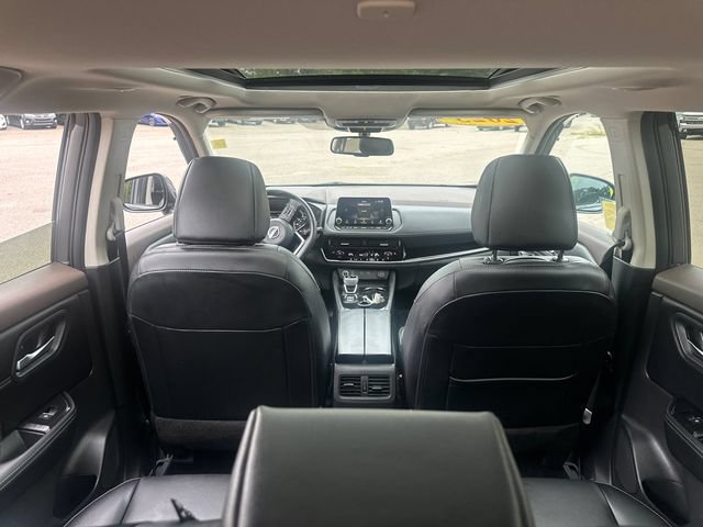 Used 2023 Nissan Rogue SL AWD/4WD image 14