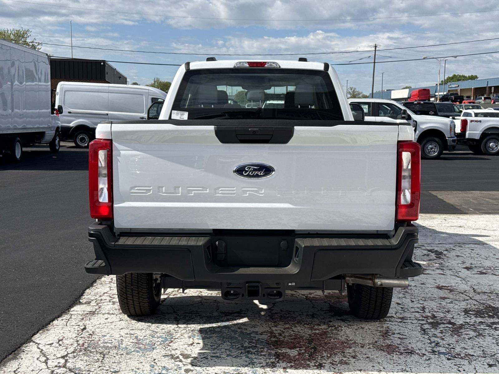 New 2026 Ford F250 4x4 Crew Cab Super Duty image 4
