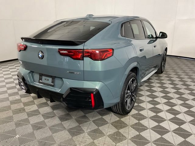 Certified 2025 BMW X2 xDrive28i w/ Premium Package AWD/4WD image 6